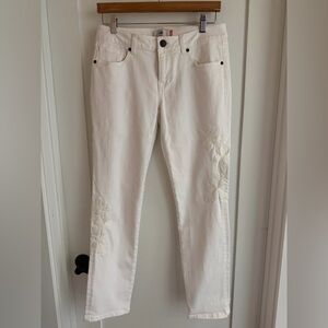 CAbi #5490 Slim Boyfriend Woodstock Embroidered Leg Jeans